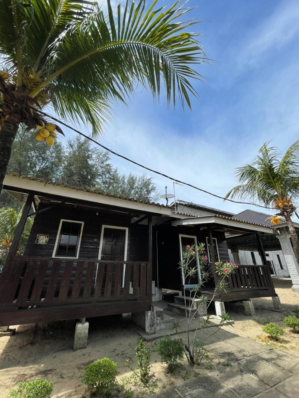 Dgeting Beach Resort Tumpat Экстерьер фото