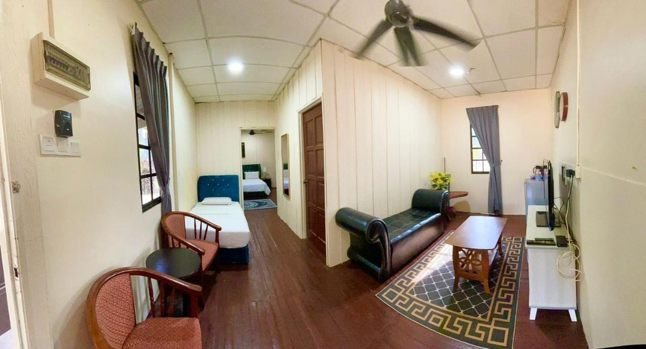 Dgeting Beach Resort Tumpat Экстерьер фото