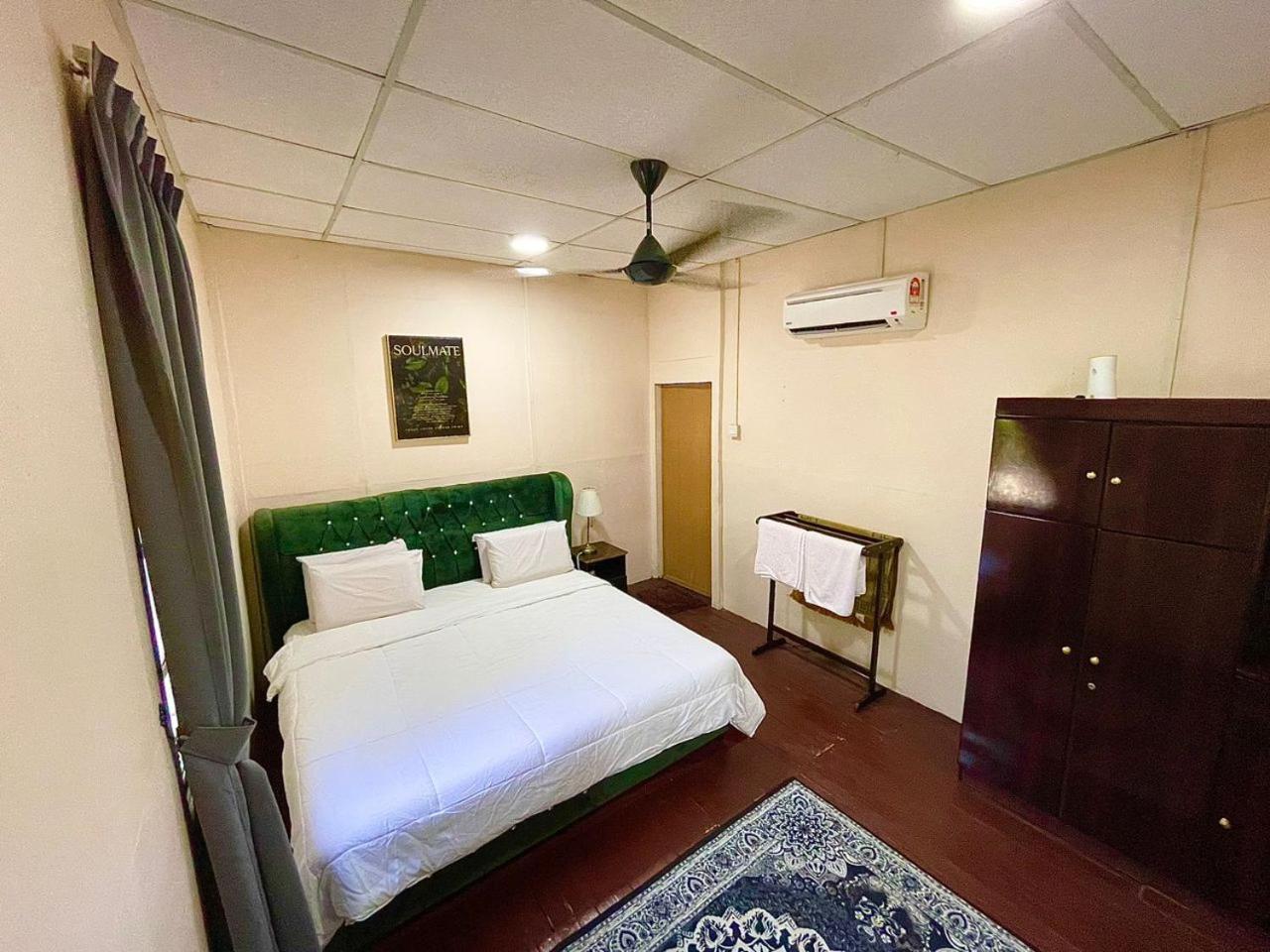 Dgeting Beach Resort Tumpat Экстерьер фото