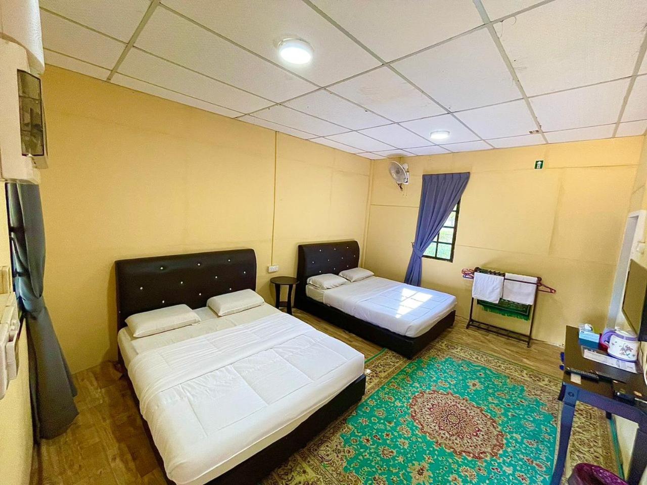 Dgeting Beach Resort Tumpat Экстерьер фото